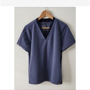 Figs V-Neck Scrub Top